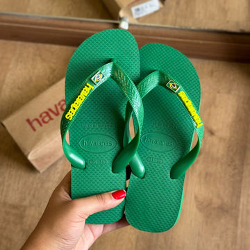 Havaianas Top + Pin Brasil + Placa Logo
