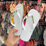 Havaianas Brasil + Pin Caramelo + Pin Chopp + Pin Brasil Logo + Placa Logo Dourado