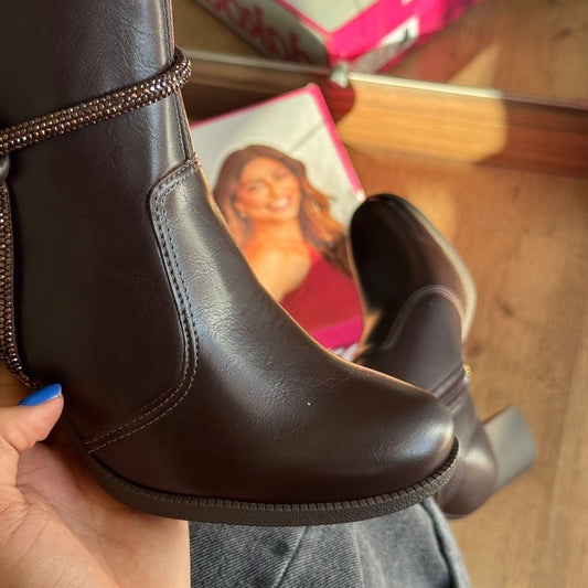 Bota Dakota Salto Bloco Médio D2191