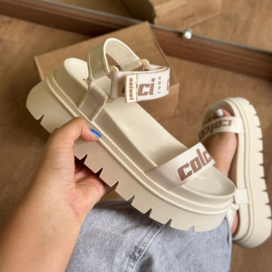 Sandália Colcci Plataforma Alexa 801.01.03401