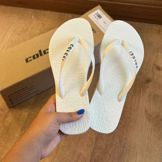 Chinelo Colcci Com Detalhe Logo 158.01.00901