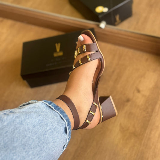 Sandália Vizzano Salto Bloco Detalhes Dourado 6428.159