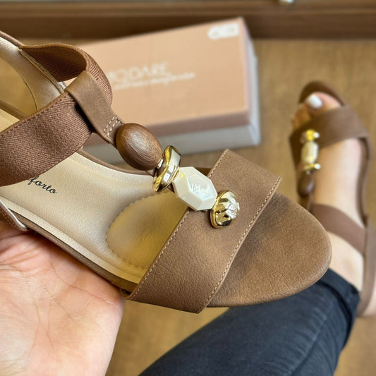 Sandália Modare Salto Bloco Detalhes Em Pedrarias 7109.465