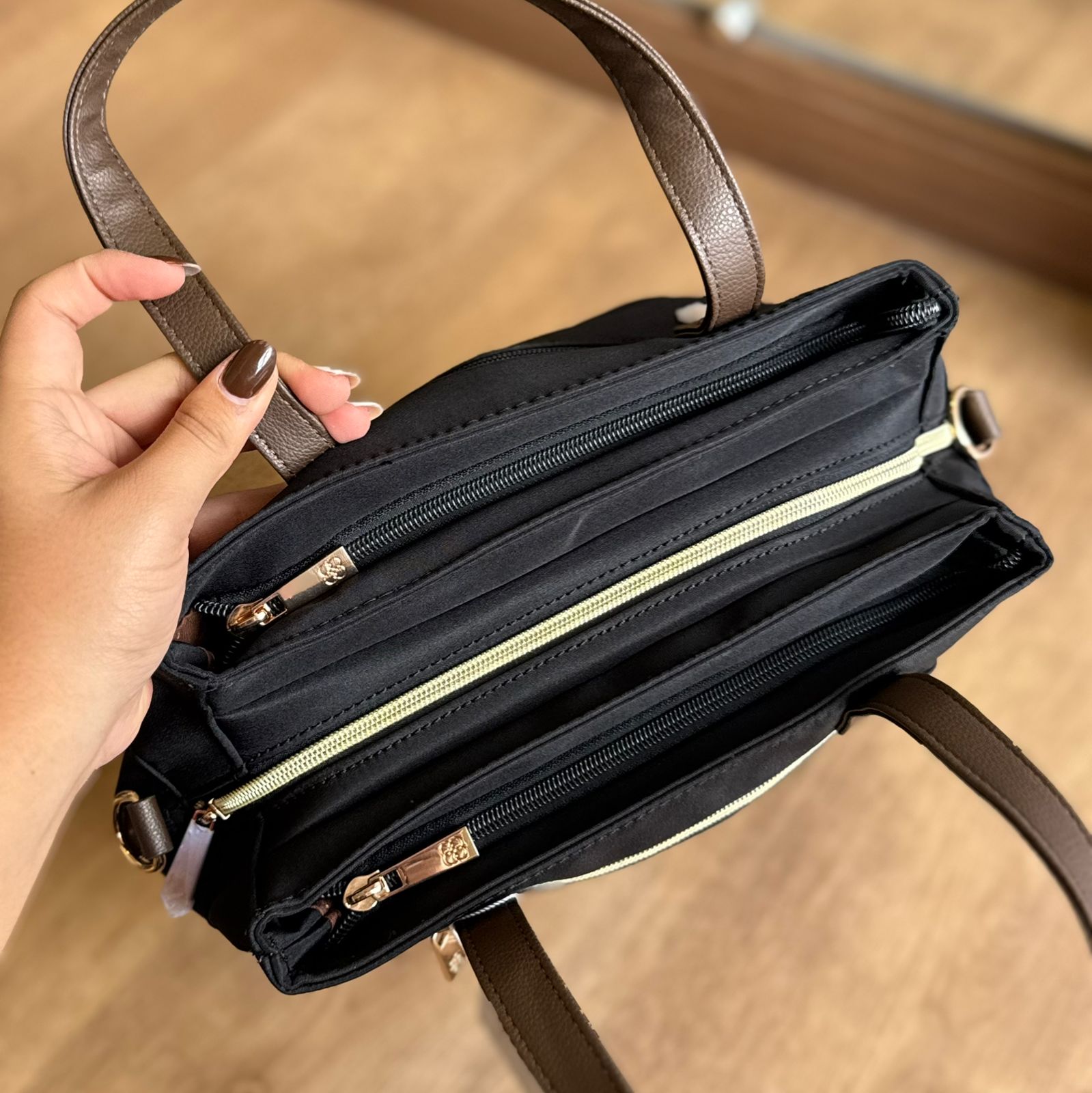 Bolsa Chenson Alça Transversal 3185113- 3 – Armazém dos Chinelos