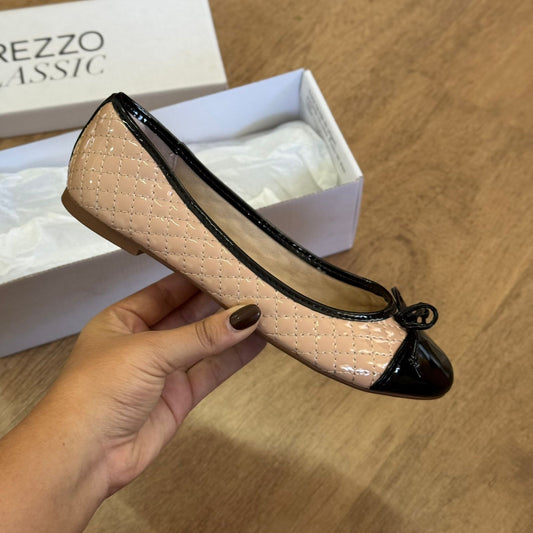 Sapatilha Arezzo Verniz Detalhe Laço A037626680