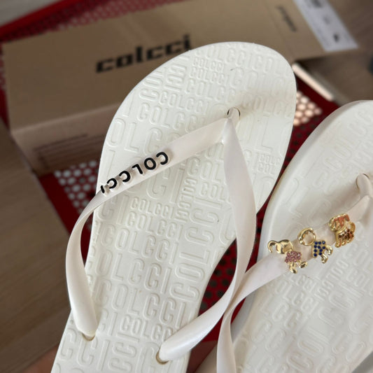 Chinelo De Colcci Rio 158.01.00901 + Pin Menino + Pin Menina + Pin Pet