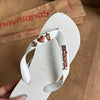 Havaianas Top + Placa Logo + Pin Tartaruga + Pin Âncora + Pin Coração