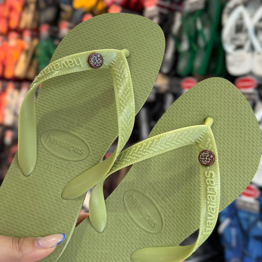 Havaianas Top + Pin Oncinha