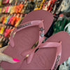 Havaianas Top + Placa Logo + Pin Estrela do Mar + Pin Concha