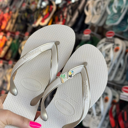 Havaianas Aura + Pin Tucano E Coqueiro