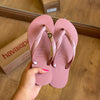 Havaianas Aura + Pontos de Luz + Pin Olho Grego