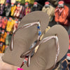 Havaianas Slim + Pin Estrela do Mar e Concha
