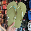 Havaianas Slim + Pin Estrela e Concha