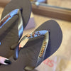 Havaianas Top + Placa Logo Marrom + Pin Estrela Marinha + Pin Tartaruga + Pin Âncora