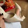 Scarpin Bebecê Bico Fino Detalhe Dourado T7012-037