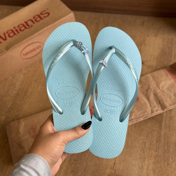 Havaianas Slim + Pin Concha, Estrela e Sereia