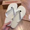 Havaianas Top + Pin Onça Pintada Prata E Coração Preto