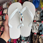 Havaianas Top + Pin Ponto de Luz + Pin Conha + Pin Sereia