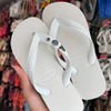 Havaianas Top + Pin Ponto de Luz + Pin Conha + Pin Sereia