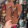 Havaianas Top + Pin Ponto de Luz + Pin Conha + Pin Sereia