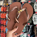 Havaianas Top + Pin Tartaruga + Pin Concha e Estrela do Mar