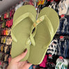 Havaianas Top + Pin Tartaruga + Pin Concha e Estrela do Mar