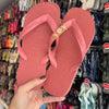 Havaianas Top + Pin Tartaruga + Pin Concha e Estrela do Mar