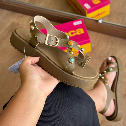 Sandália Moleca Detalhe Em Pedrarias 5489.124