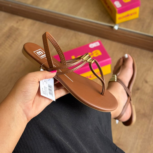 Sandália Moleca Rasteirinha Detalhe Dourado 5557.109