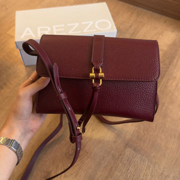 Bolsa Arezzo Tiracolo Pequena Metal Tiras Frontais A50011089600
