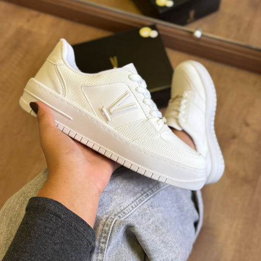 Tênis Vizzano Detalhe Marca Logo 1389.131