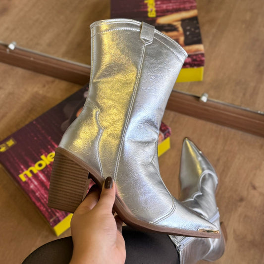 Bota Moleca Salto Bloco Coleção Ana Castela 5355.100
