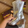 Bota Moleca Detalhe Dourado Coleção Ana Castela 5355.100