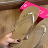 Chinelo de Dedo Arezzo Tira Metalizada A121720001
