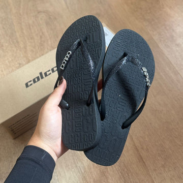 Chinelo De Dedo Colcci Rio Tiras Em Glitter 158.01.00986