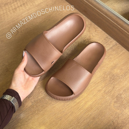 Chinelo Nuvem