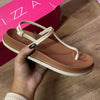 Sandália Rasteira Arezzo Slim Lara Brizza Z191140002