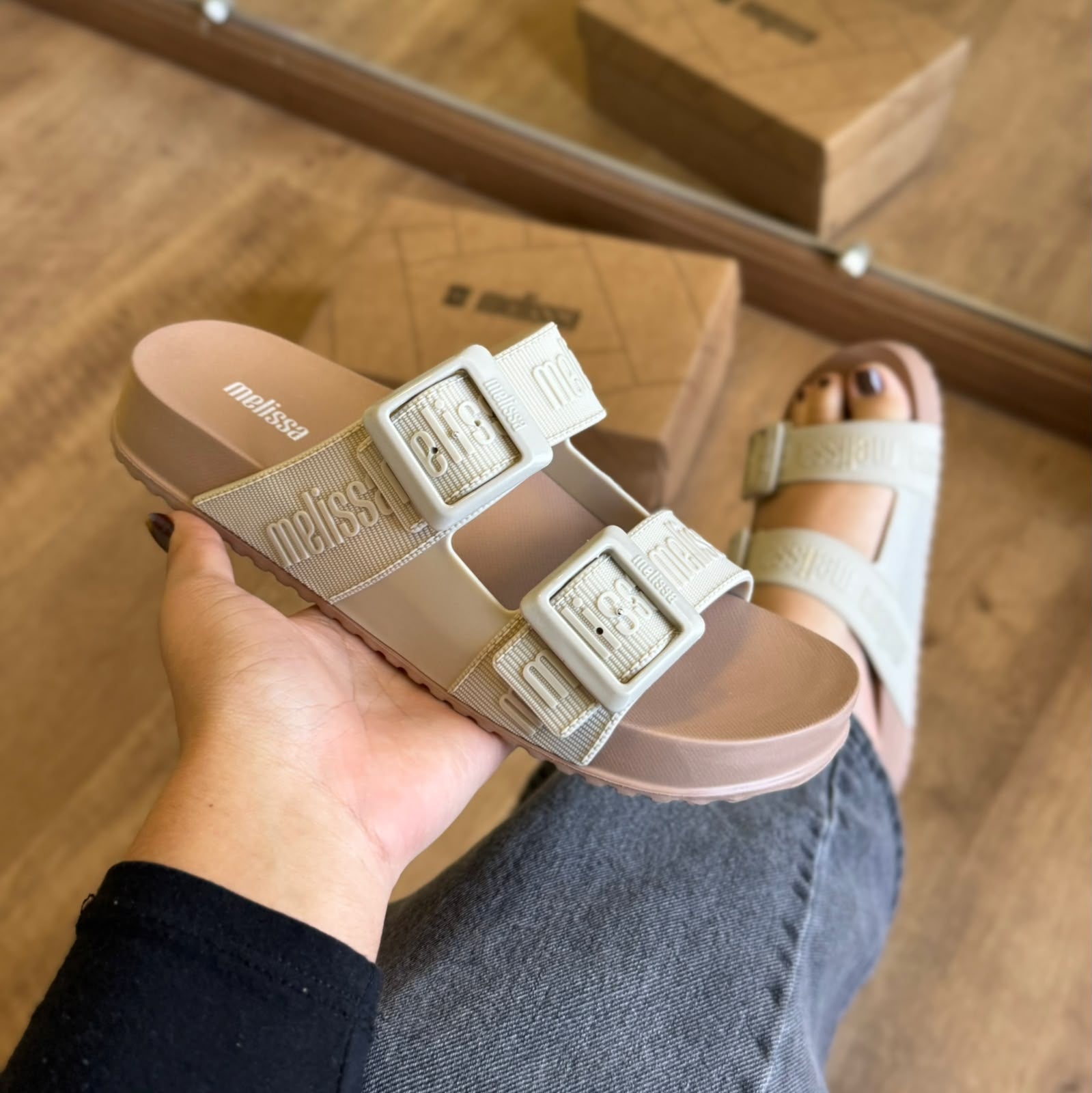 Sandália Melissa Cozy Slide M-Lover 35849 – Armazém dos Chinelos