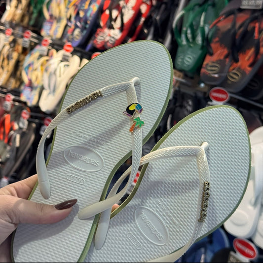 Havaianas Slim Point + Pin Tucano e Coqueiro