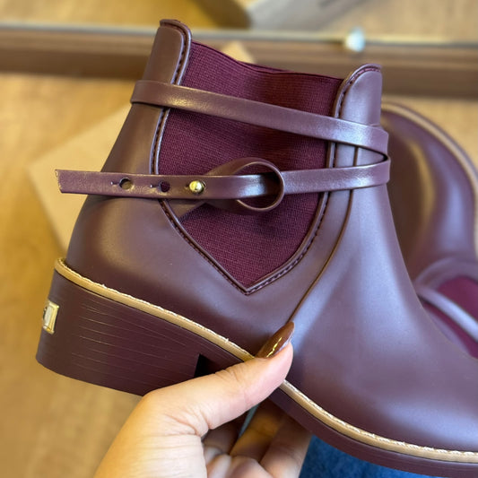 Bota Colcci Peony Rain Chelsea