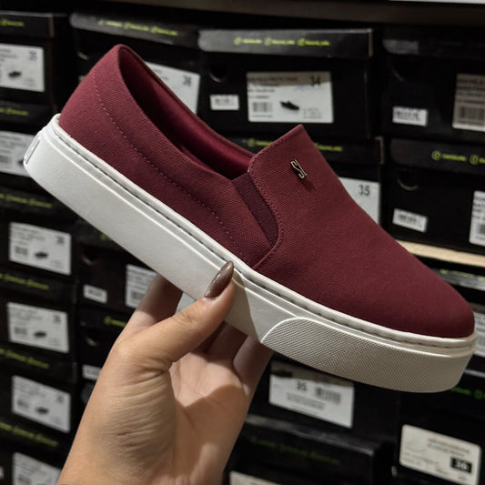 Tênis Slip On Santa Lolla Flat Bico Redondo 01AC.11E4