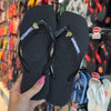 Havaianas Slim Square + Pin Frutas + Placa Logo