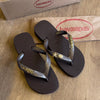 Havaianas Top + Placa Logo Dourada + Pin Estrela E Concha