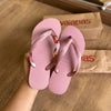 Havaianas Aura + Pin Cereja e Coração - Argila Roxa