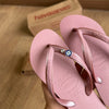 Havaianas Aura + Pin Olho Grego e Ponto de Luz - Argila Roxa