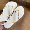 Chinelo De Dedo Colcci Rio 158.01.00901 + Pin Tartaruga + Pin Estrela