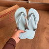 Havaianas Aura Glossy + Pin Estrela, Concha e Sereia