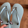 Havaianas Aura Glossy + Pin Estrela, Concha e Sereia