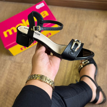 Sandália Moleca Ouro e Diamante 5259.880