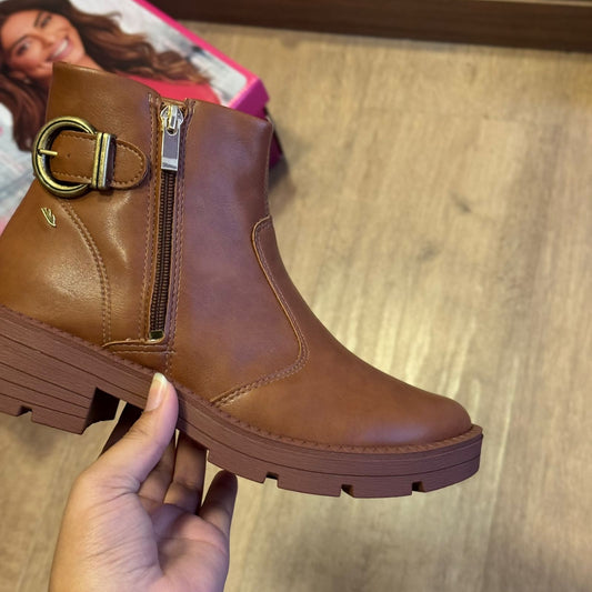 Bota Dakota de Cano Curto DA771
